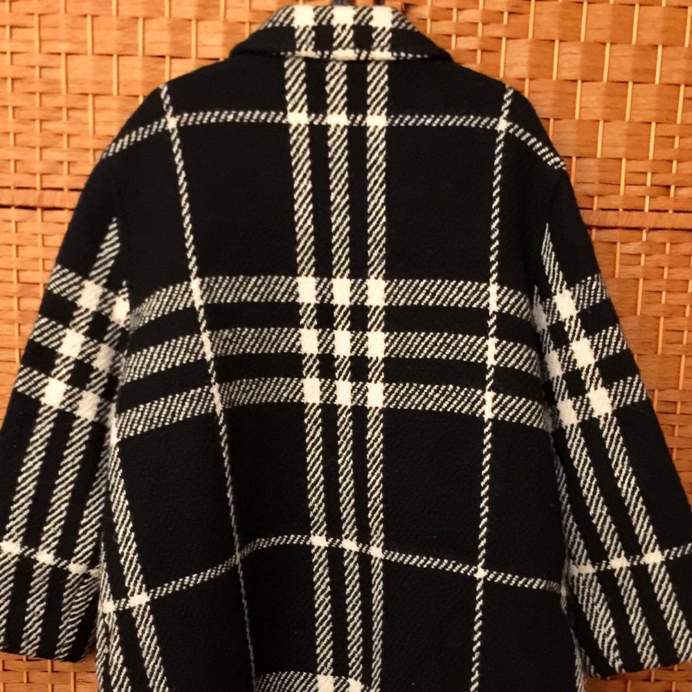 🌺{{{ SOLD }}}🌺 Burberry London Gingham Wool Coat - Picture 3 of 7